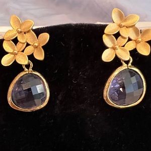 Gold plated flower earrings with Amethyst drop